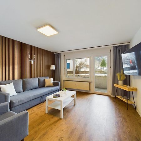 Alpine Retreat 4 Person Apartment Near Zermatt With Parking! Täsch Eksteriør bilde